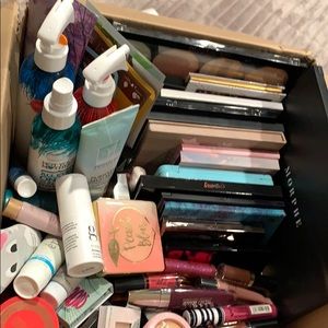 HUGE MAKEUP and SKINCARE LOT